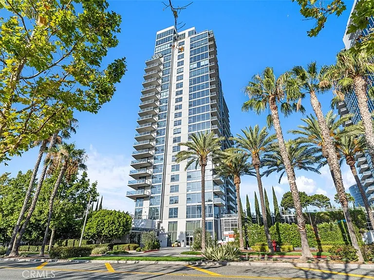 9 Macarthur Pl #N-1007 — Photo 1