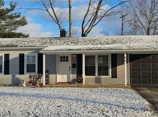 40 Bronwood St, New Lebanon, OH