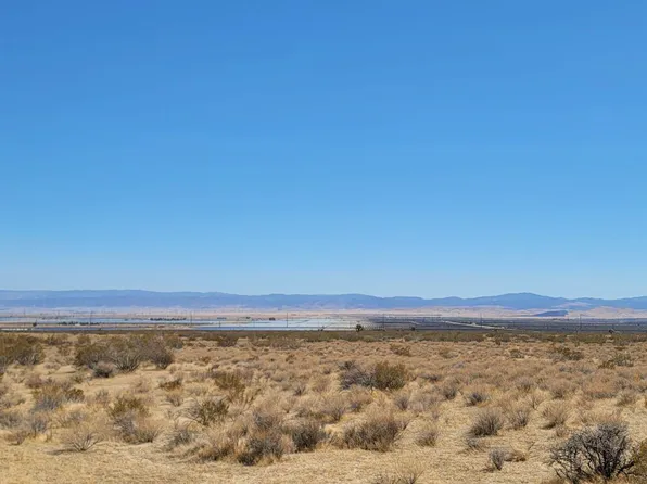 132nd Street W & Melody Ln, Rosamond, CA 93560