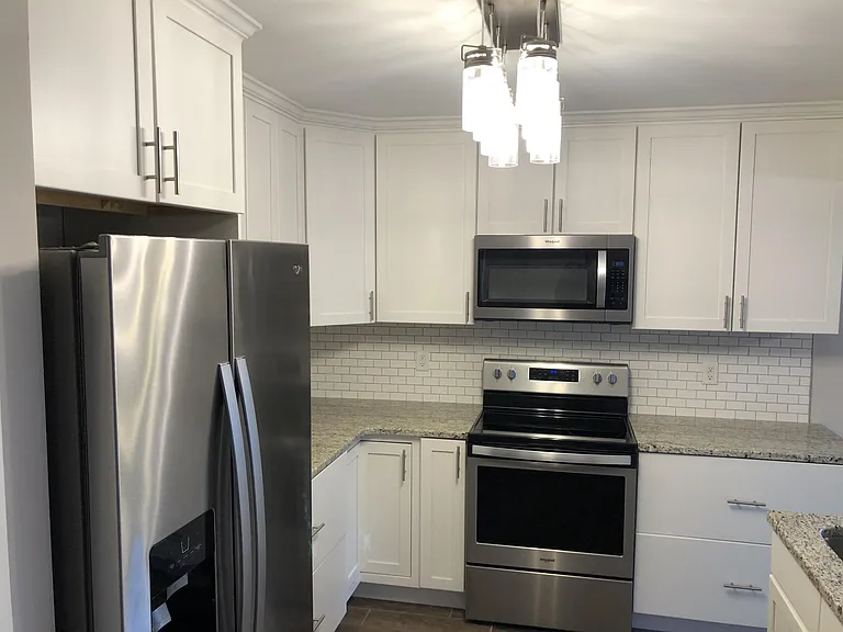 1502 Southernwood Dr — Photo 10