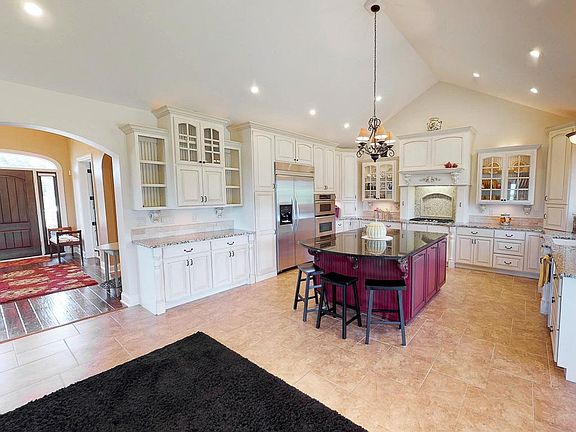 4th image of 12721 Riverview Trl
