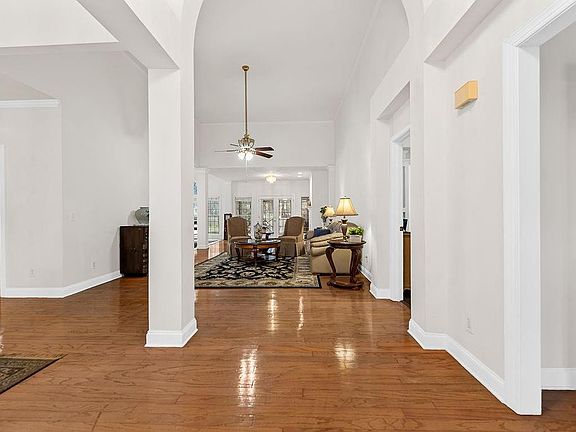 4th image of 3195 Trickum Rd NE