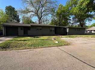 1721 W 10th Ave, Stillwater, OK 74074