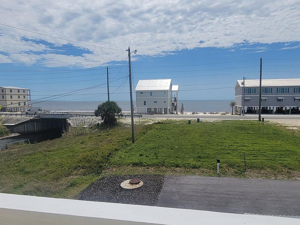 Beach and ocean views!