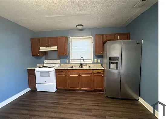 2 bed, 960 sqft, $1,095 — Photo 2