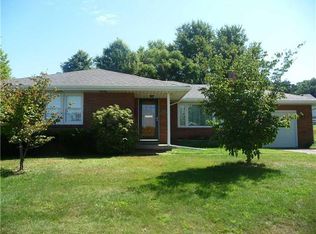 1036 Hadley Dr, Sharon, PA