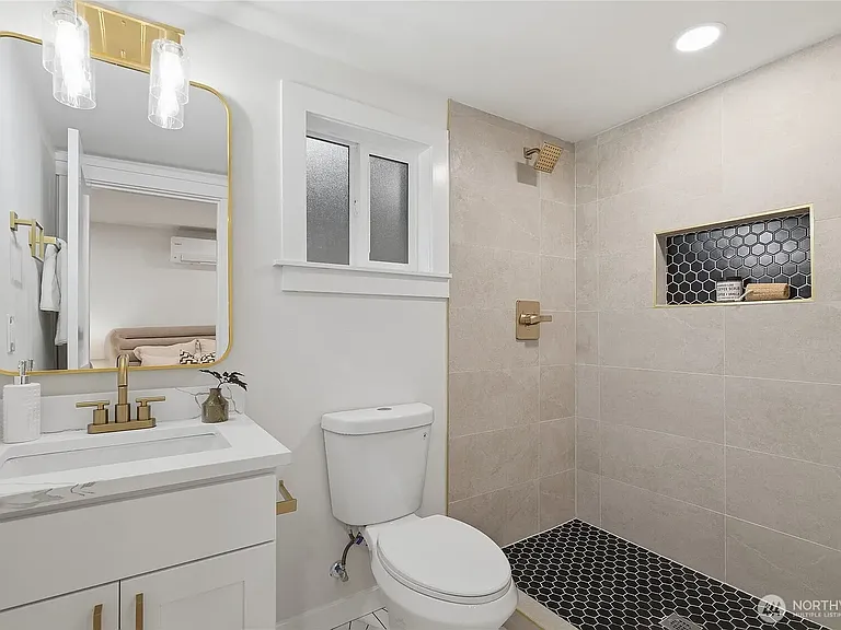 3446 14th Ave W — Photo 22