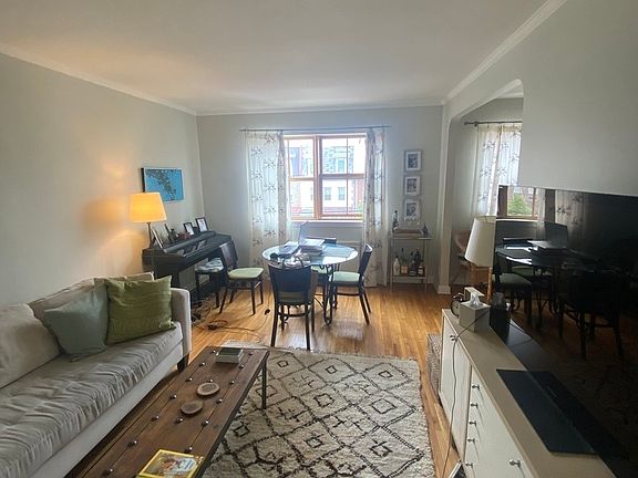 5th image of 28-15 21st Ave #2