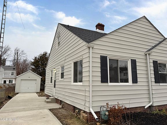2nd image of 540 Southover Rd