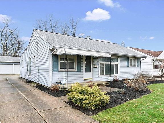 3rd image of 13608 Leroy Ave