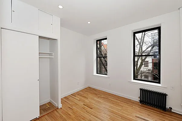 Rented by Aether Property Group | media 12