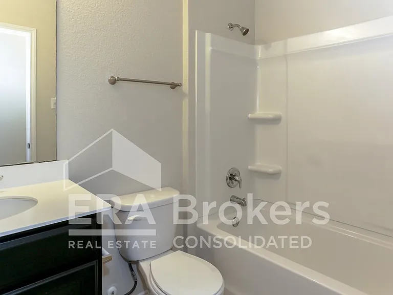 8918 Night View Dr — Photo 13