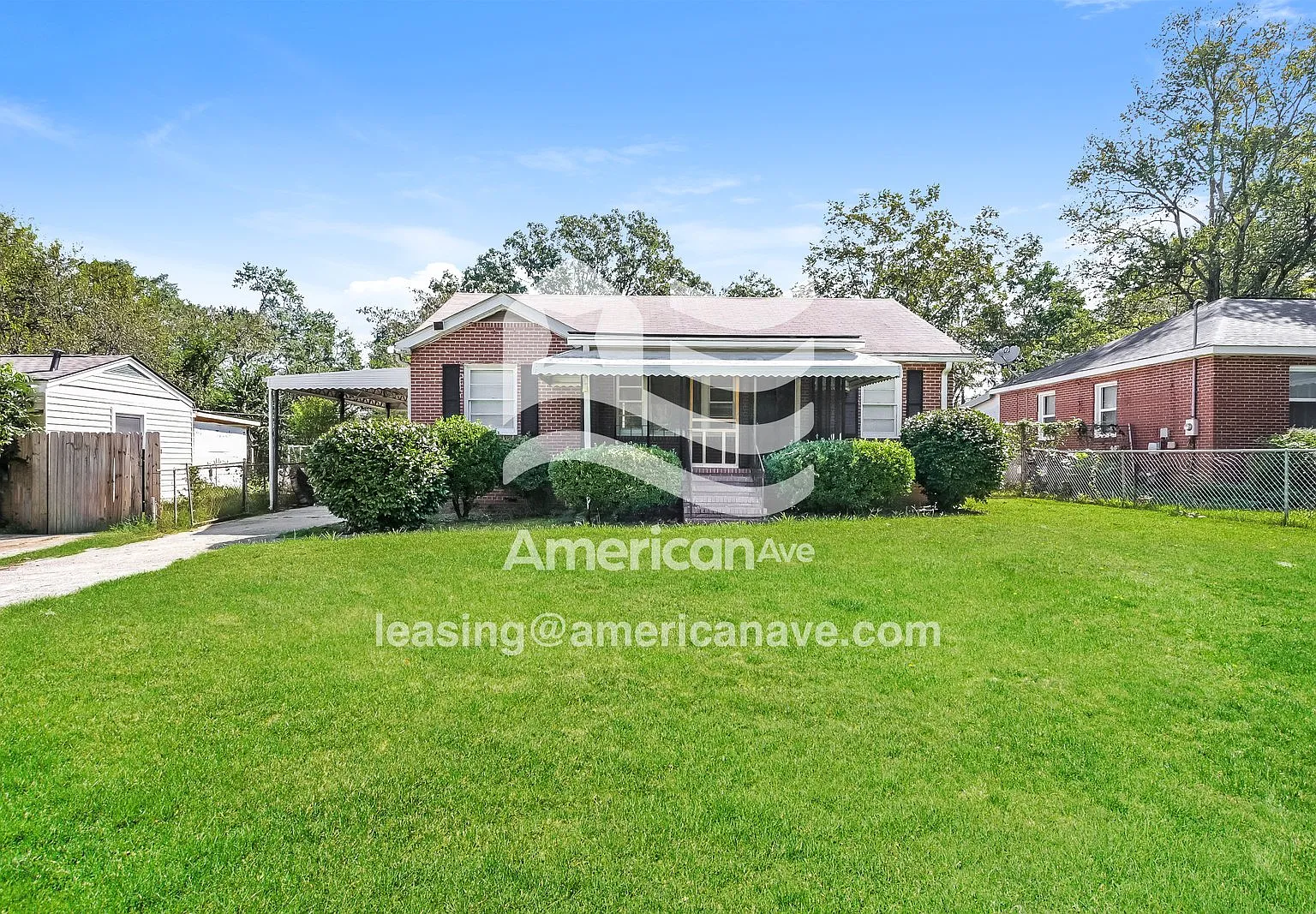 3 bed, 1.0 bath, 1181 sqft, $1,097 — Photo 1