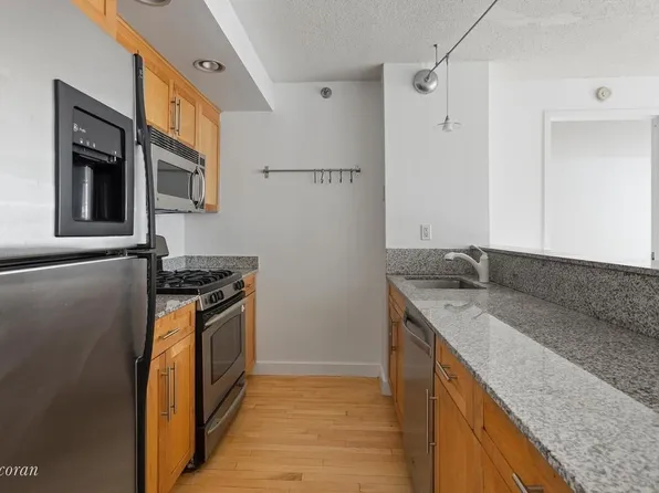 53 Boerum Pl APT 6G, Brooklyn, NY 11201