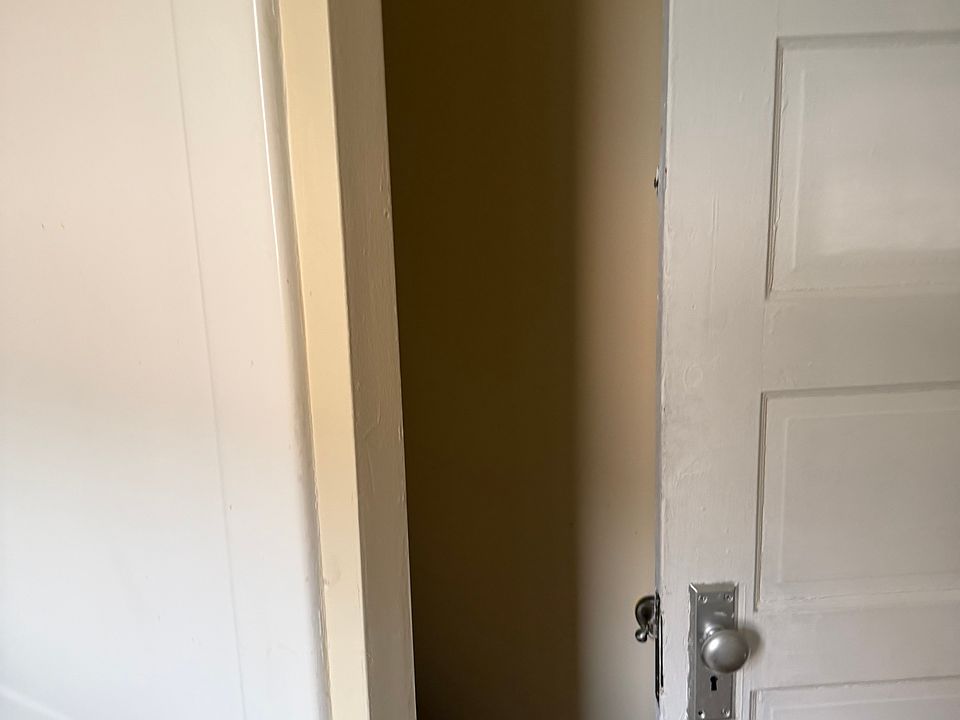 1st image of 805 Chestnut St APT 1