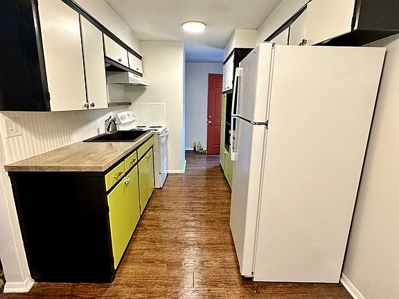3rd image of 1220 S Rockford Ave #11009990