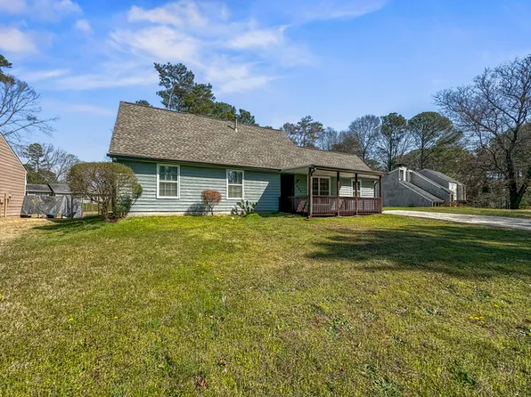 7065 Merrywood Dr, Fairburn, GA 30213