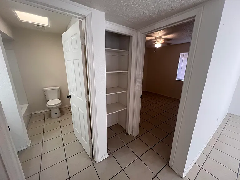 1005 Dickerson Dr SE #A — Photo 17