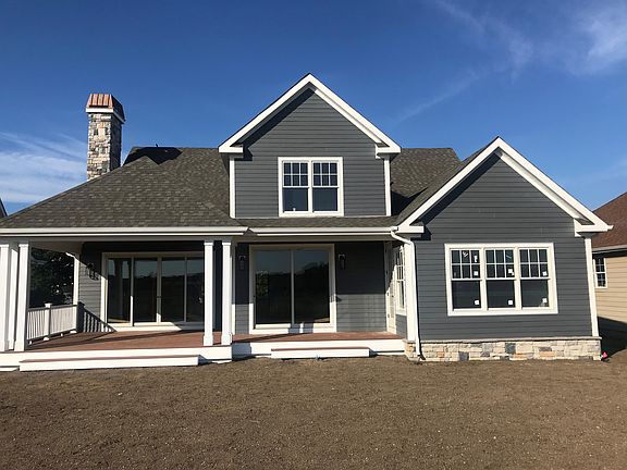 4th image of 24 Tyler Dr