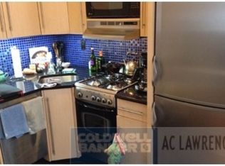 400 E 83rd St APT 2B, New York, NY 10028