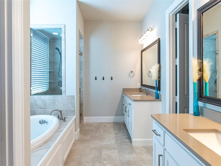 3728 Kennoway Colony — Photo 21