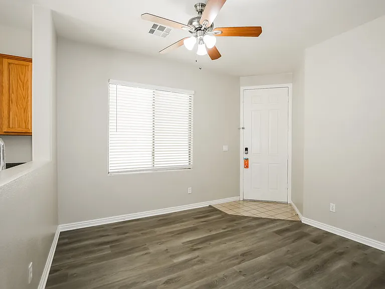 8233 Apple Spice St — Photo 5