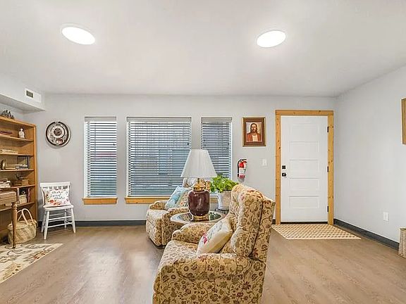 3rd image of 280 E Lorene St #18102