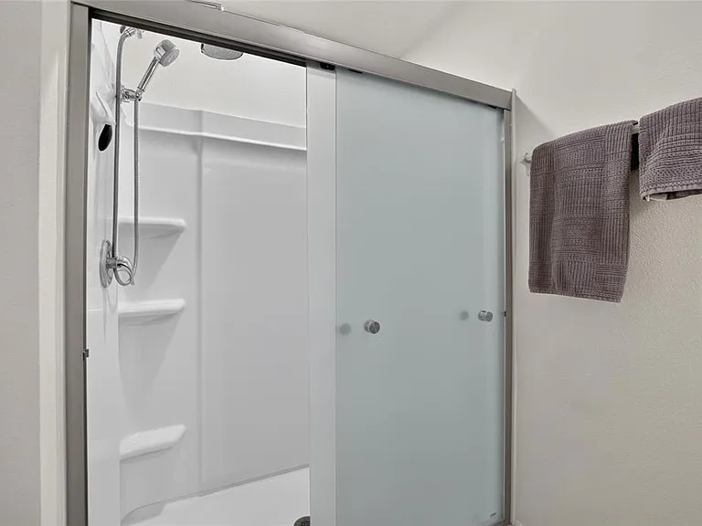 13646 Mount Ivy Ct — Photo 38