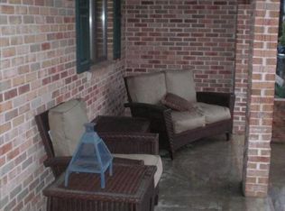 105 E Douglasville Rd, Nazareth, PA 18064