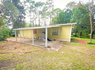 578 Palmetto Bluff Rd, Palatka, FL 32177