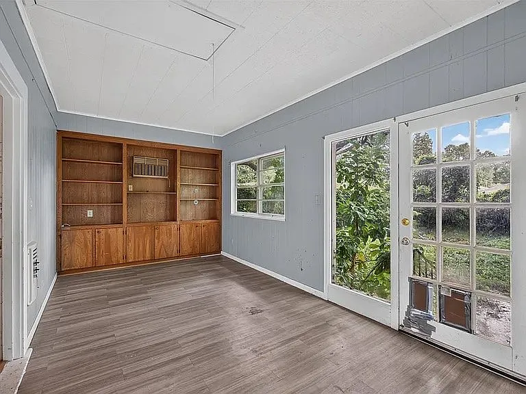 625 Magnolia Dr