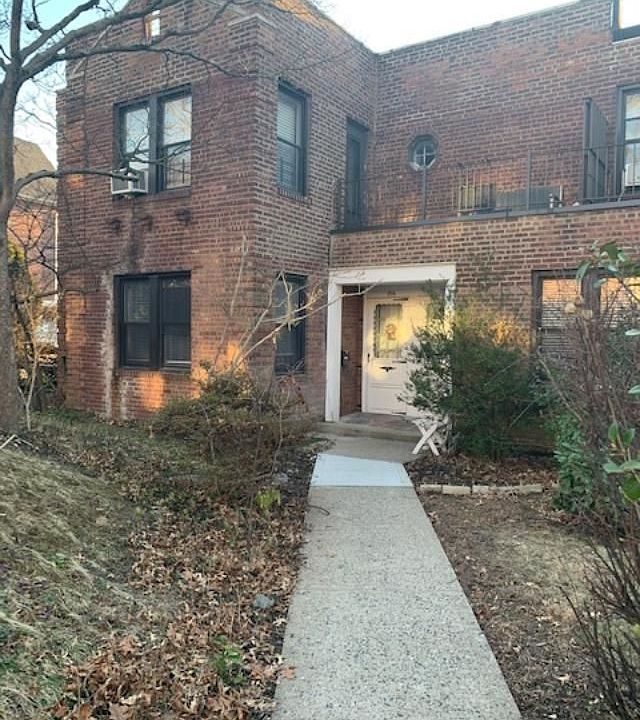 1st image of 4001 Little Neck Pkwy APT 19A