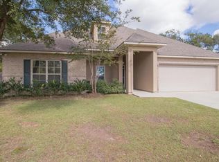 1968 Fearn Ct, Biloxi, MS 39532