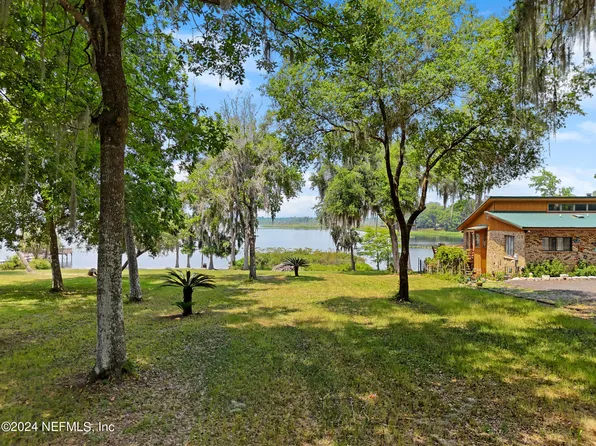 111 LITTLE ORANGE LAKE Drive, Hawthorne, FL 32640
