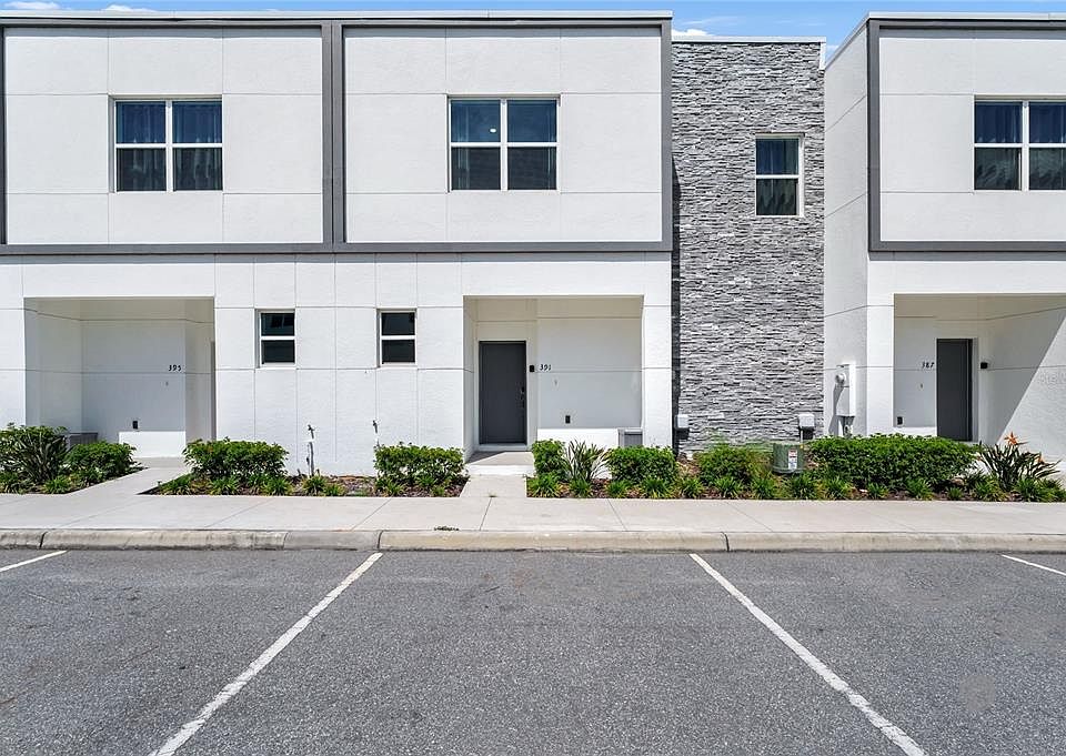 1st image of 395 Famagusta Dr