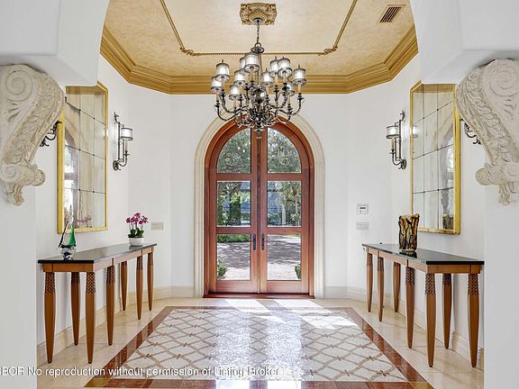 4th image of 317 Old Jupiter Beach Rd