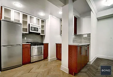 Rented by Bond New York