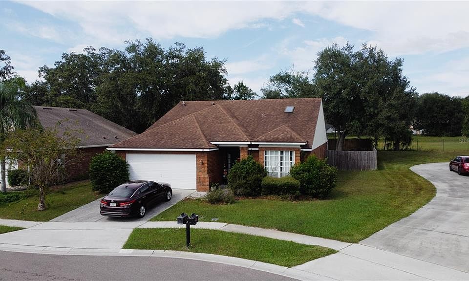 1st image of 1301 Oak Bend Ct