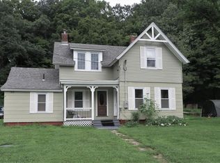 30 Factory Holw, Greenfield, MA 01301