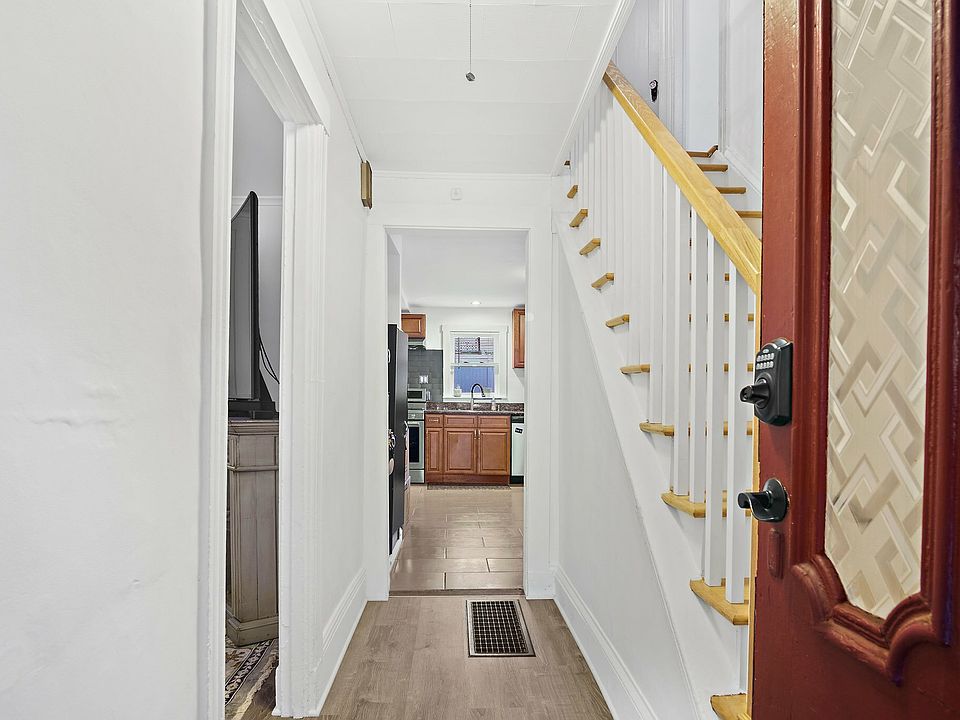 9 Day St, Haverhill, MA 01832 Zillow