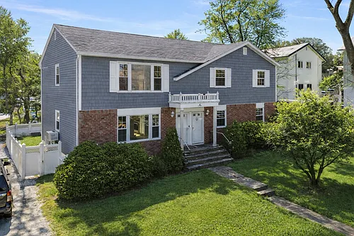20 Alex Ln Photo 1