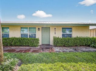 8729 SE Hobe Ridge Ave, Hobe Sound, FL 33455