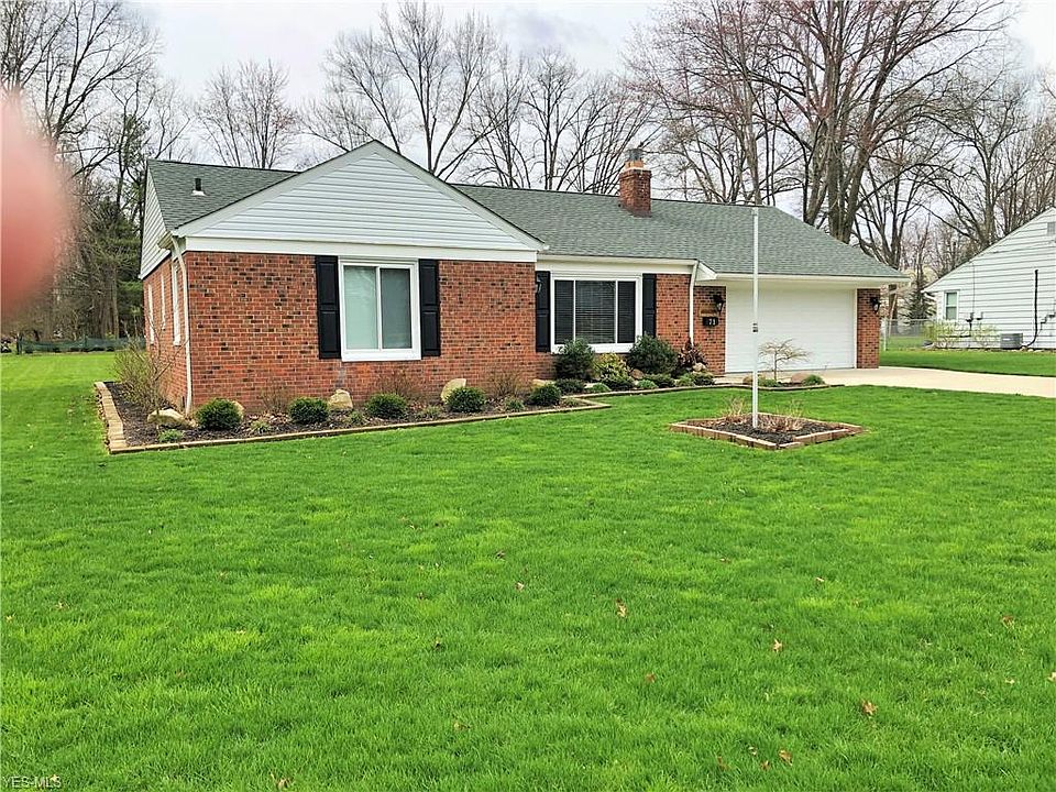 1st image of 71 Manning Dr