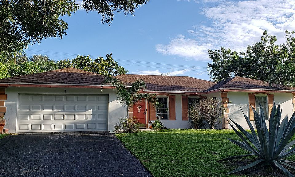 1st image of 3637 Lakeview Blvd