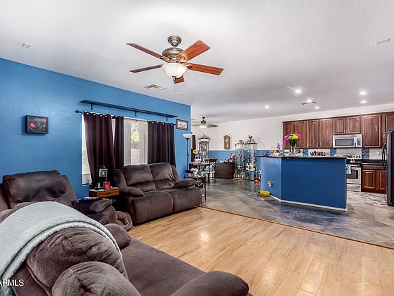 3rd image of 6904 S 49TH Drive