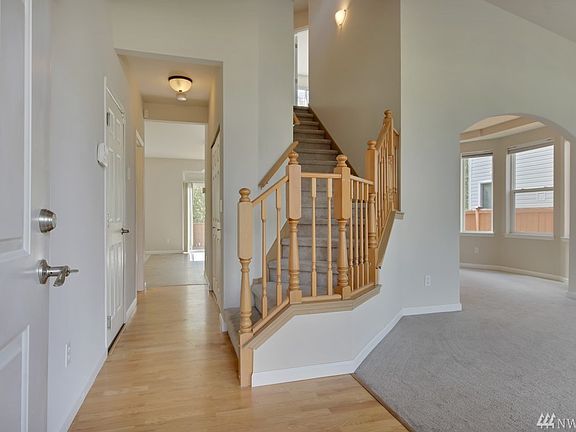 4th image of 12404 160th St E