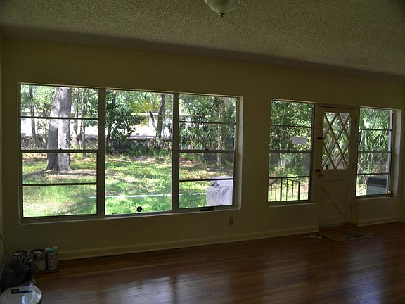 5th image of 7033 Madrid Ave