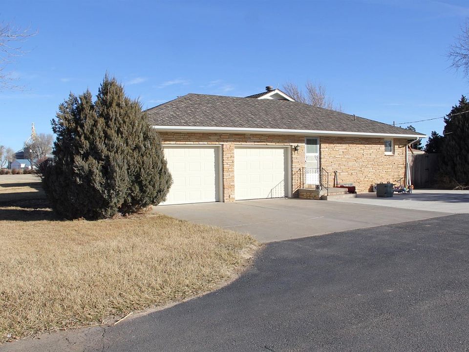 2nd image of 2340 Road 20
