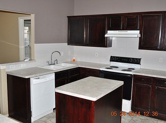 3rd image of 1117 N 47th St #29