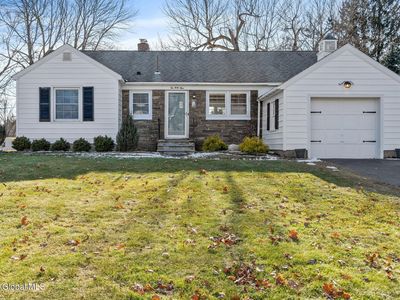 243 Pinewood Drive, Schenectady, NY, 12303